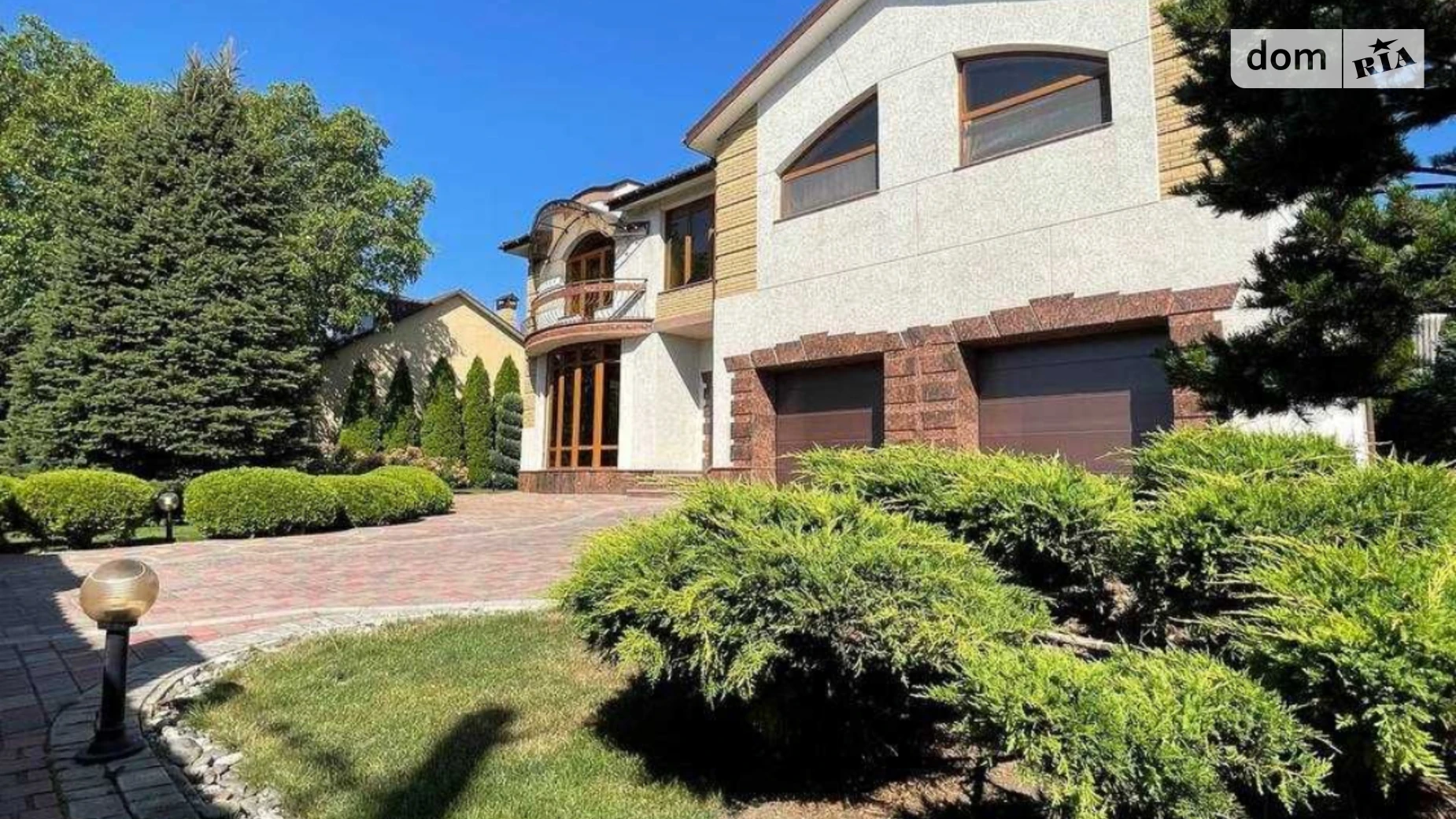 Продается дом на 2 этажа 405 кв. м с верандой, цена: 500000 $ - фото 4