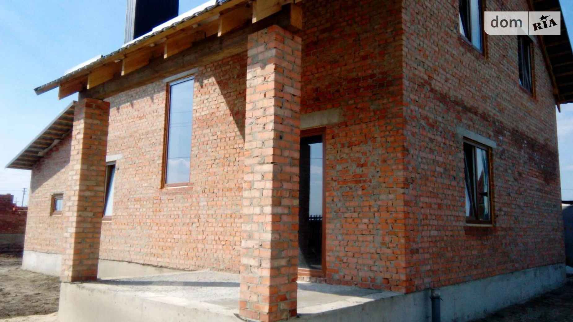 Продается дом на 2 этажа 160 кв. м с беседкой, цена: 92000 $ - фото 2