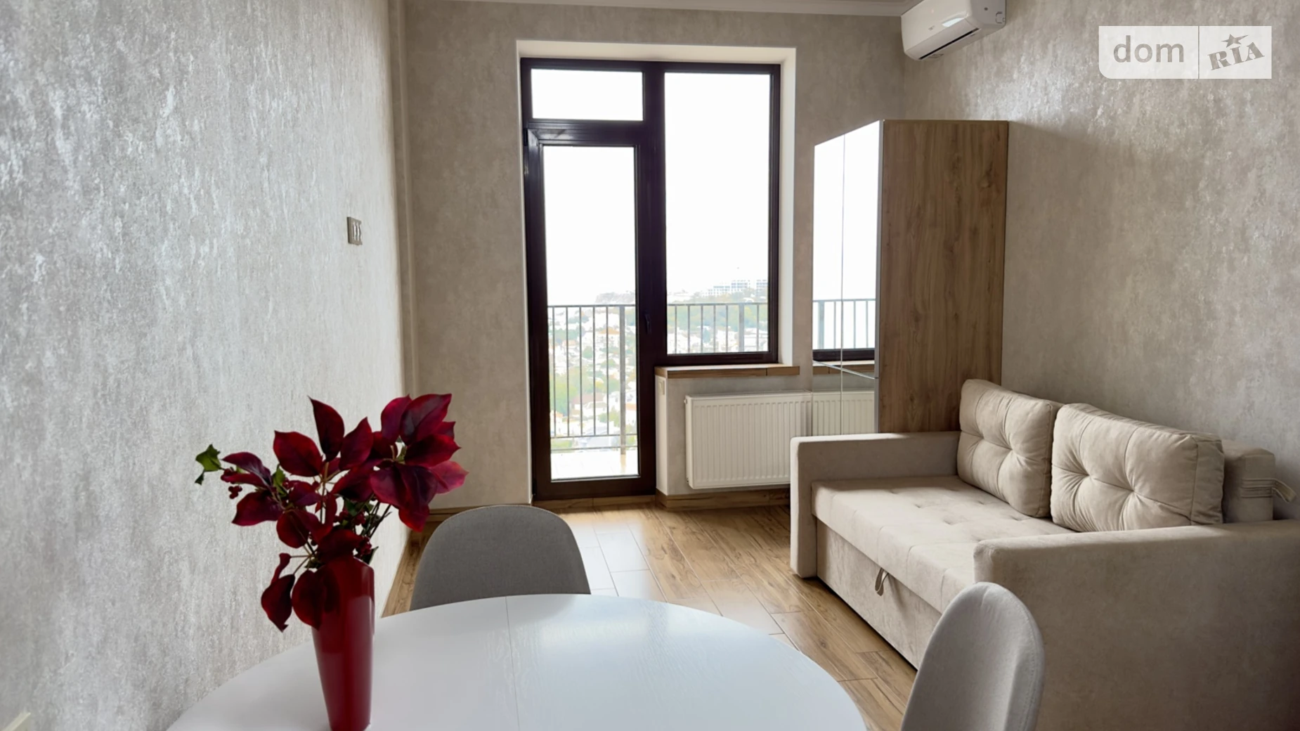 Продается 1-комнатная квартира 26 кв. м в Одессе, ул. Дача Ковалевского, 5 - фото 2