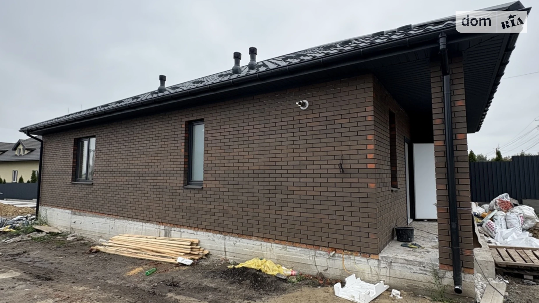 Продається одноповерховий будинок 95 кв. м з гаражем, цена: 95000 $ - фото 2