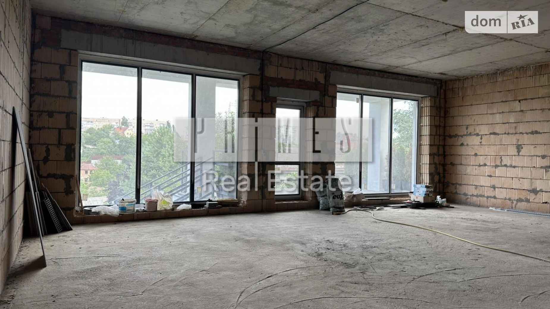 Продается дом на 2 этажа 322 кв. м с участком, цена: 550000 $ - фото 3