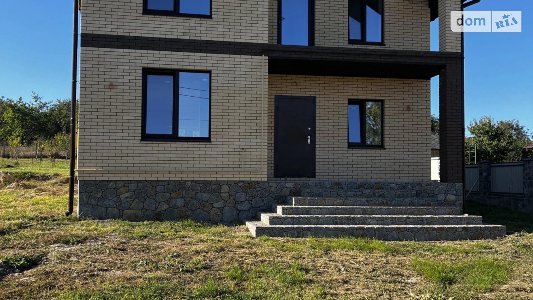 Продається будинок 2 поверховий 145 кв. м з гаражем, цена: 110000 $ - фото 3