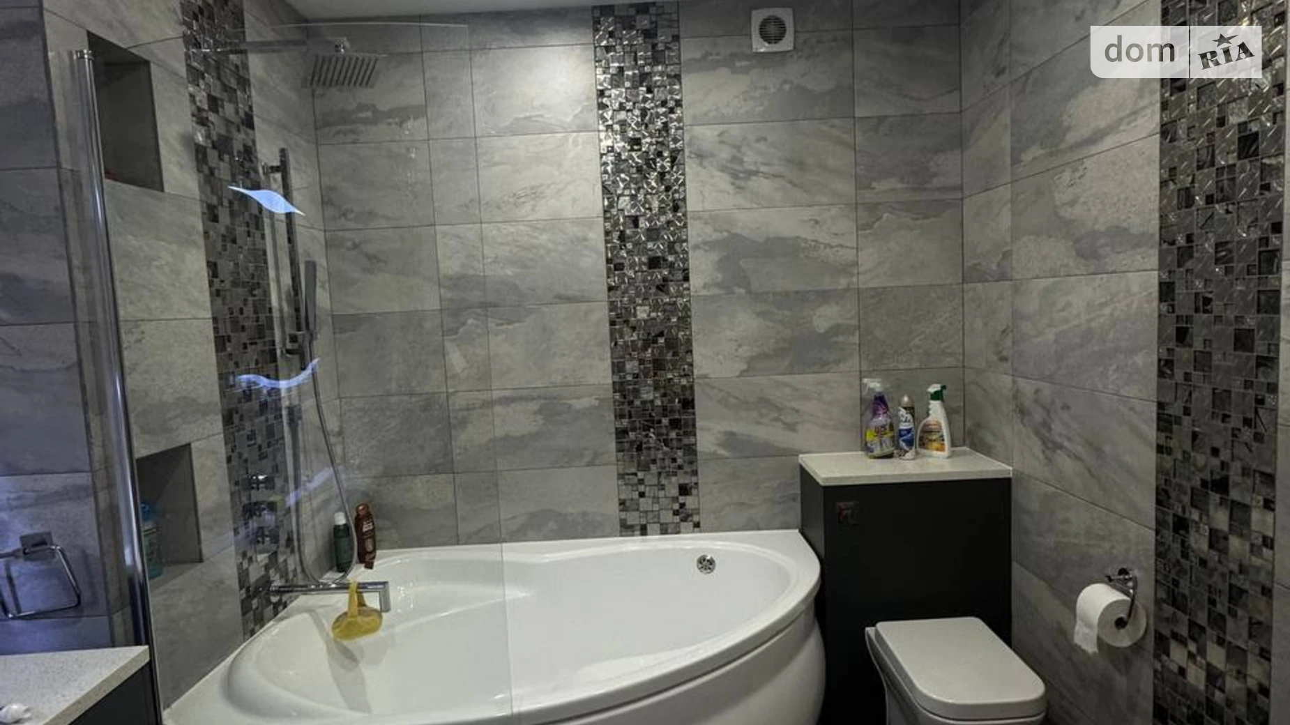 Продается 3-комнатная квартира 95.3 кв. м в Ивано-Франковске, ул. Коновальца Евгения - фото 5