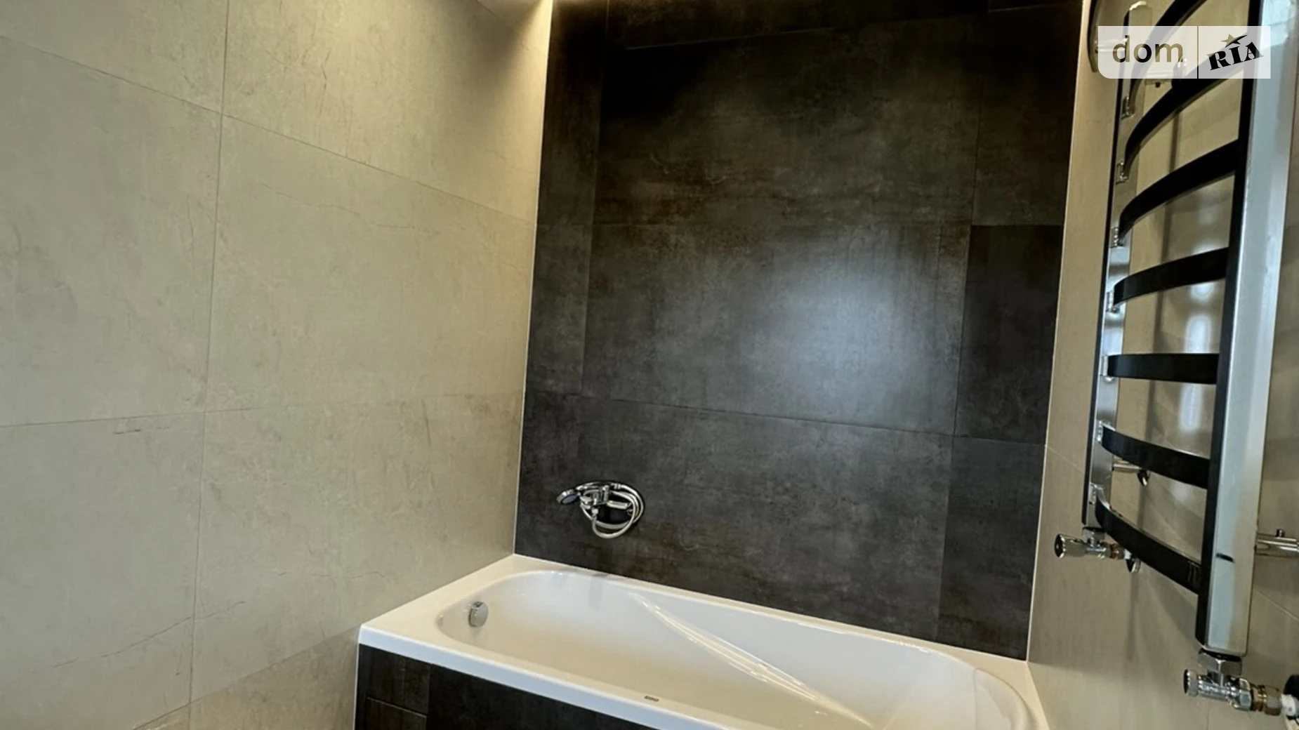 Продается одноэтажный дом 135 кв. м с камином, цена: 190000 $ - фото 5