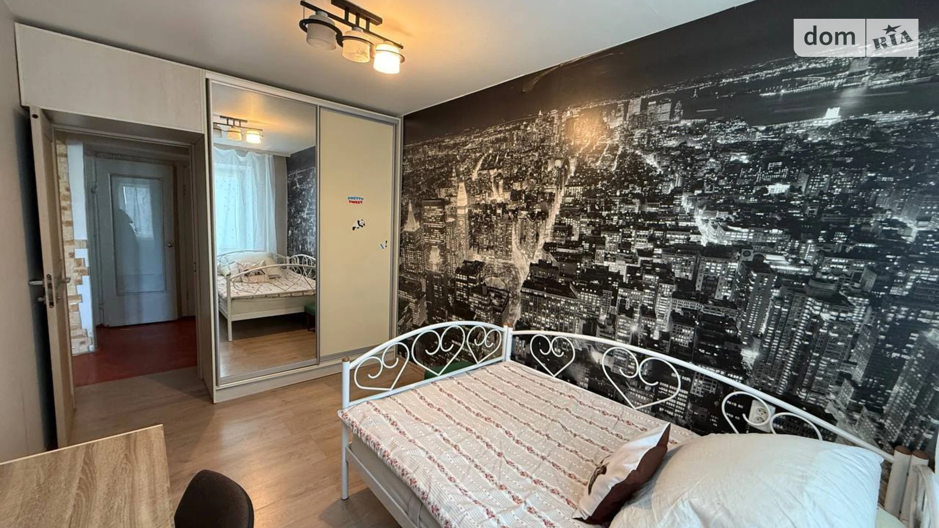 Продается 3-комнатная квартира 64.5 кв. м в Днепре, просп. Слобожанский, 8/1 - фото 2