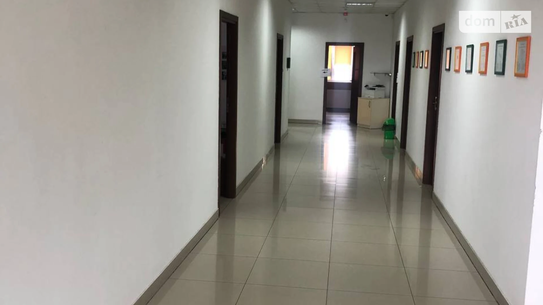 Сдается в аренду офис 1000 кв. м в бизнес-центре, цена: 7000 $ - фото 4