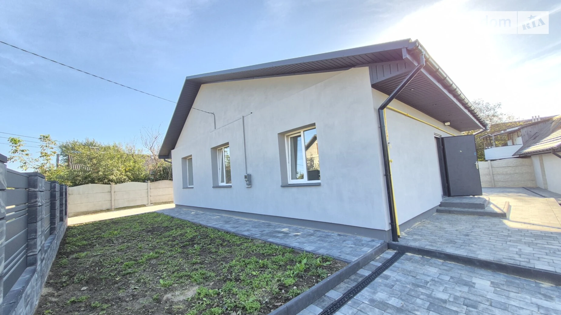 Продается одноэтажный дом 112 кв. м с участком, цена: 130000 $ - фото 4