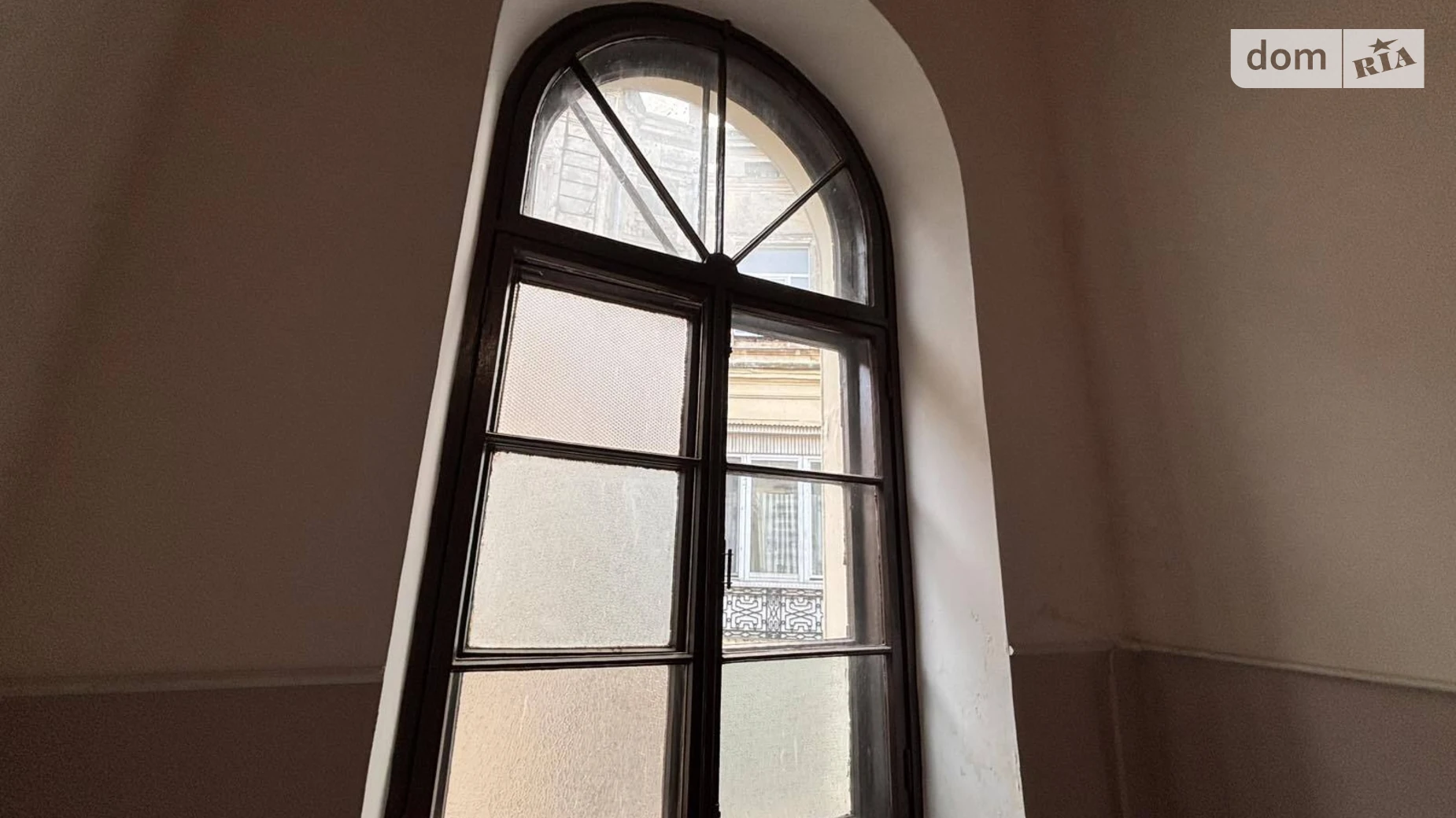 Продается 3-комнатная квартира 120 кв. м в Одессе, пл. Екатерининская, 6 - фото 3