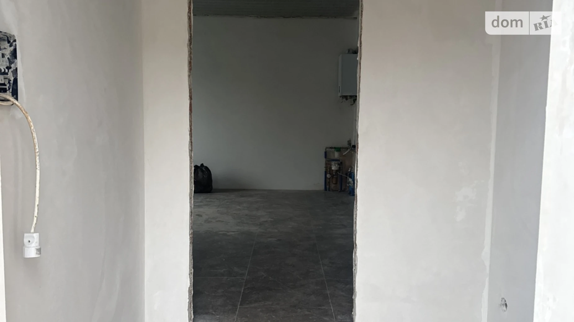 Продается дом на 2 этажа 88 кв. м с гаражом, цена: 110000 $ - фото 2