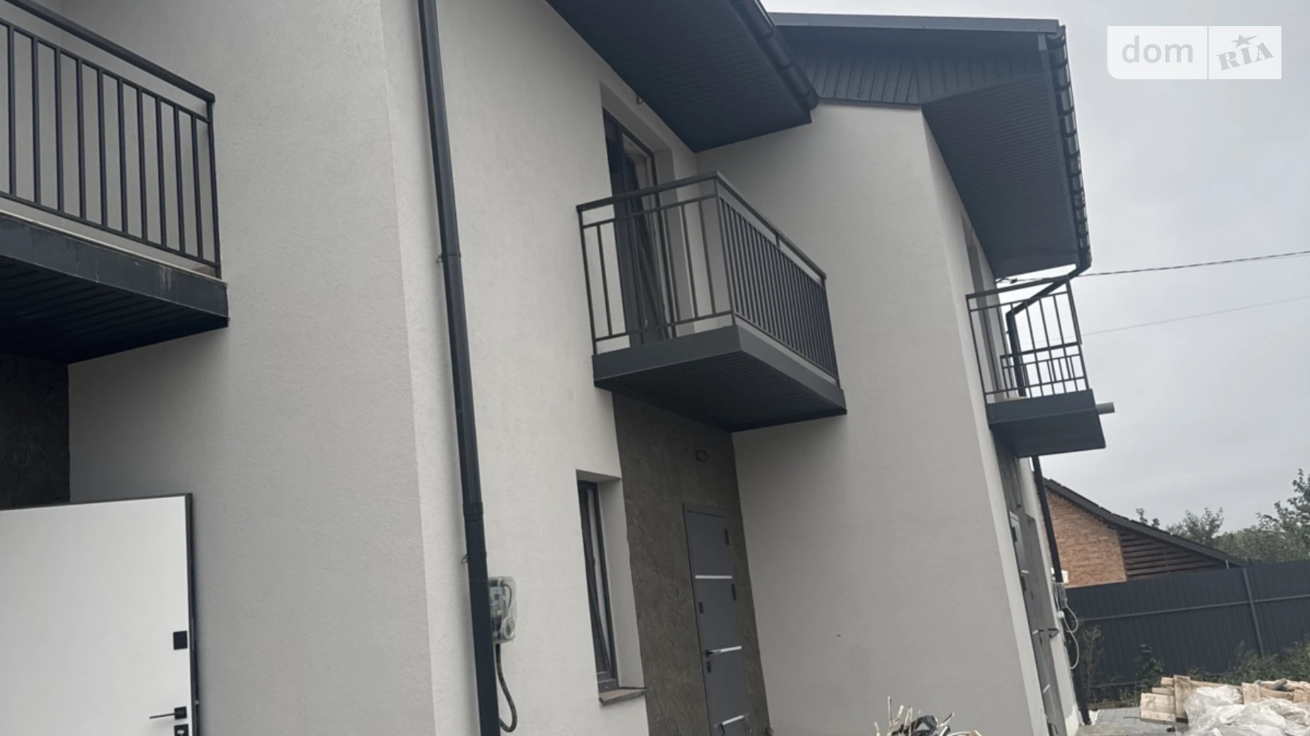Продается дом на 2 этажа 88 кв. м с гаражом, цена: 110000 $ - фото 4