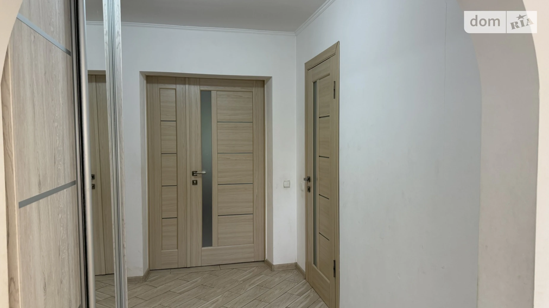 Продается дом на 2 этажа 86 кв. м с садом, цена: 120000 $ - фото 3