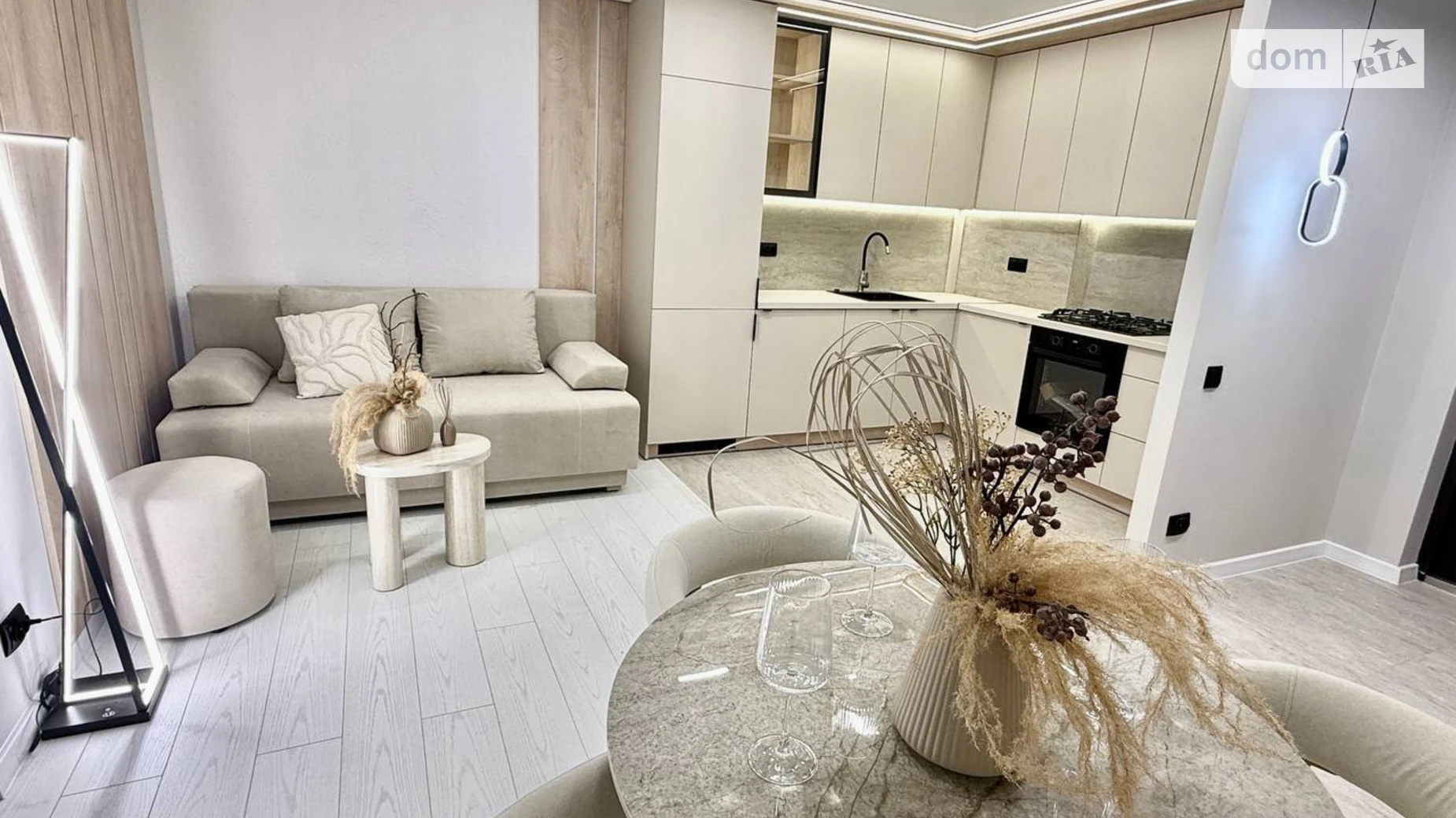 2-комнатная квартира 56 кв. м в Тернополе, ул. Смакулы - фото 5