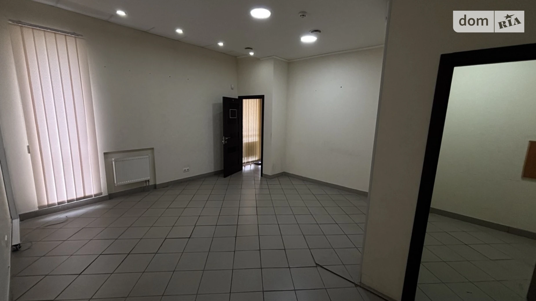 Сдается в аренду офис 29 кв. м в бизнес-центре, цена: 4830 грн - фото 2