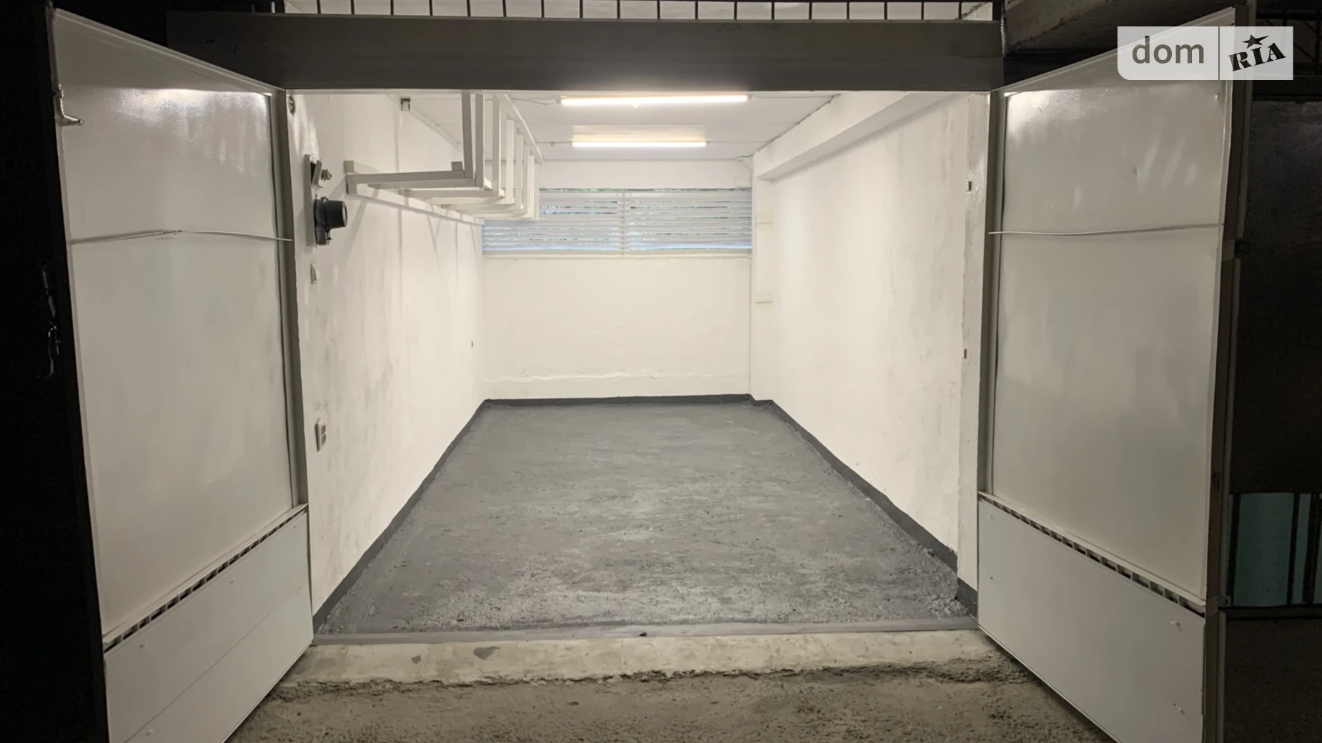 Продается место в гаражном кооперативе под легковое авто на 18.3 кв. м, цена: 10700 $ - фото 2
