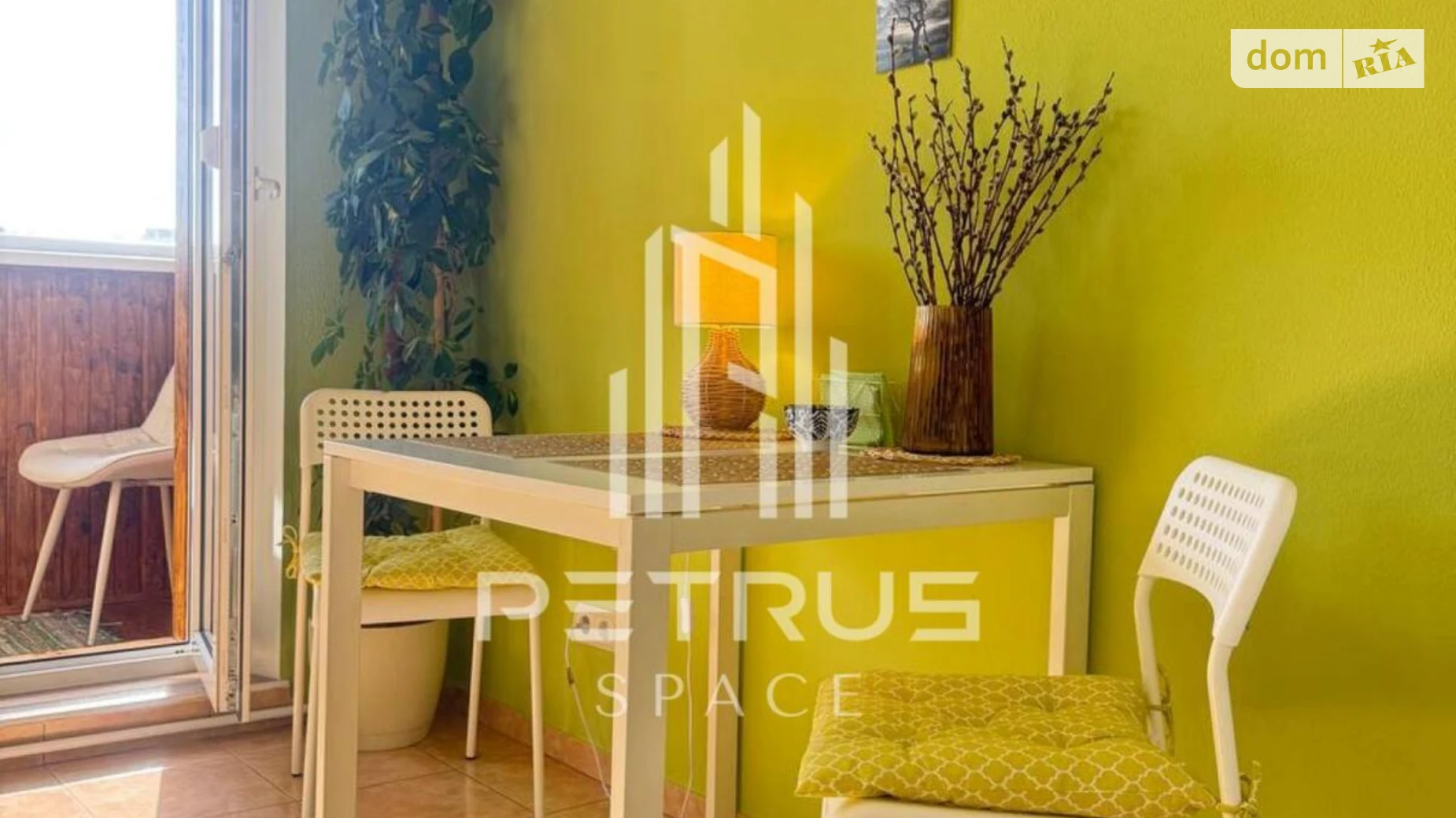 Продається 2-кімнатна квартира 60.1 кв. м у Києві, вул. Гришка Михайла, 8 - фото 2