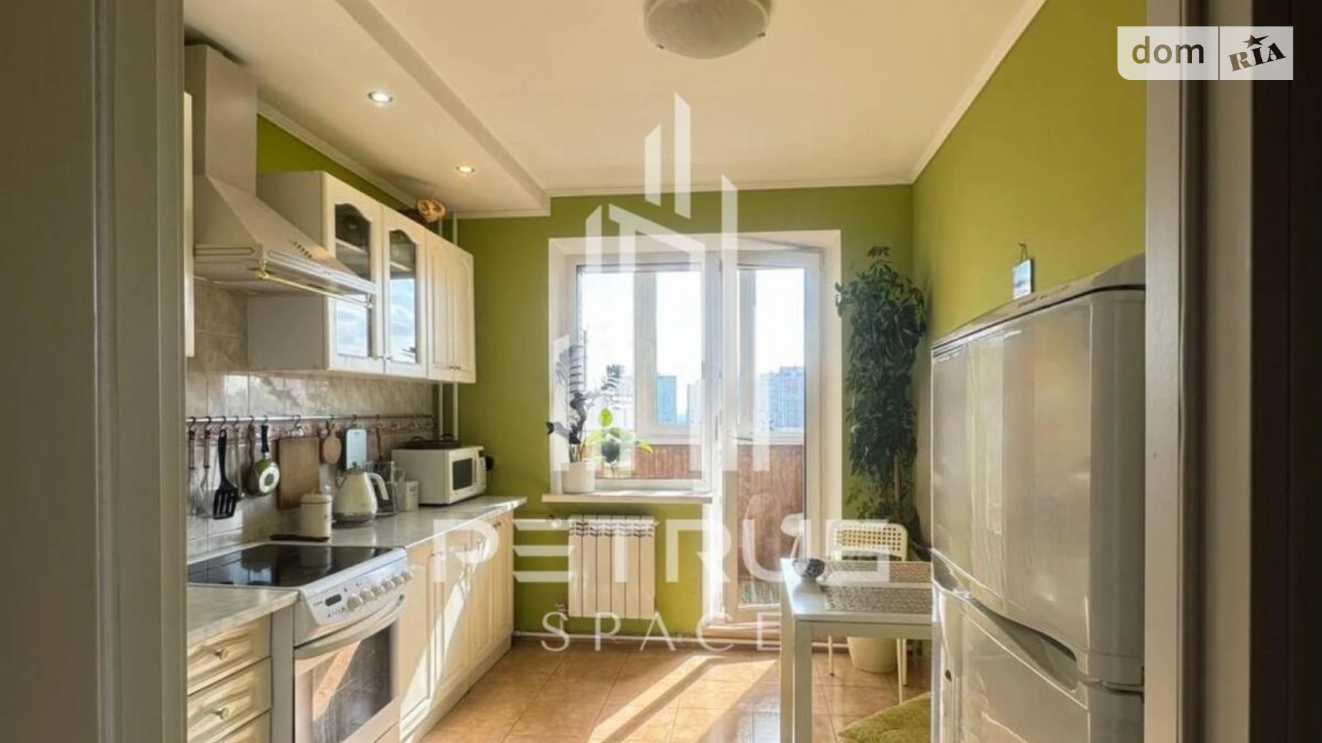 Продається 2-кімнатна квартира 60.1 кв. м у Києві, вул. Гришка Михайла, 8 - фото 3