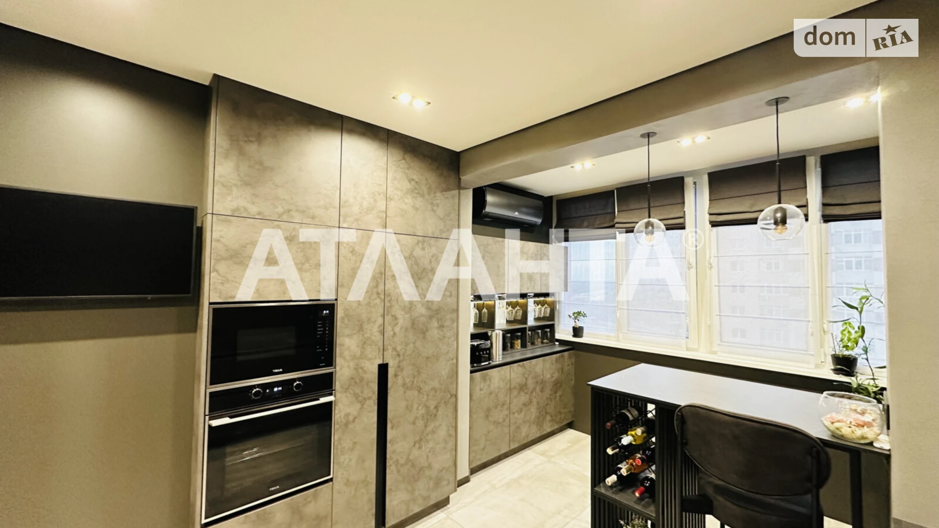 Продается 2-комнатная квартира 80.8 кв. м в Киеве, ул. Юрия Кондратюка - фото 3