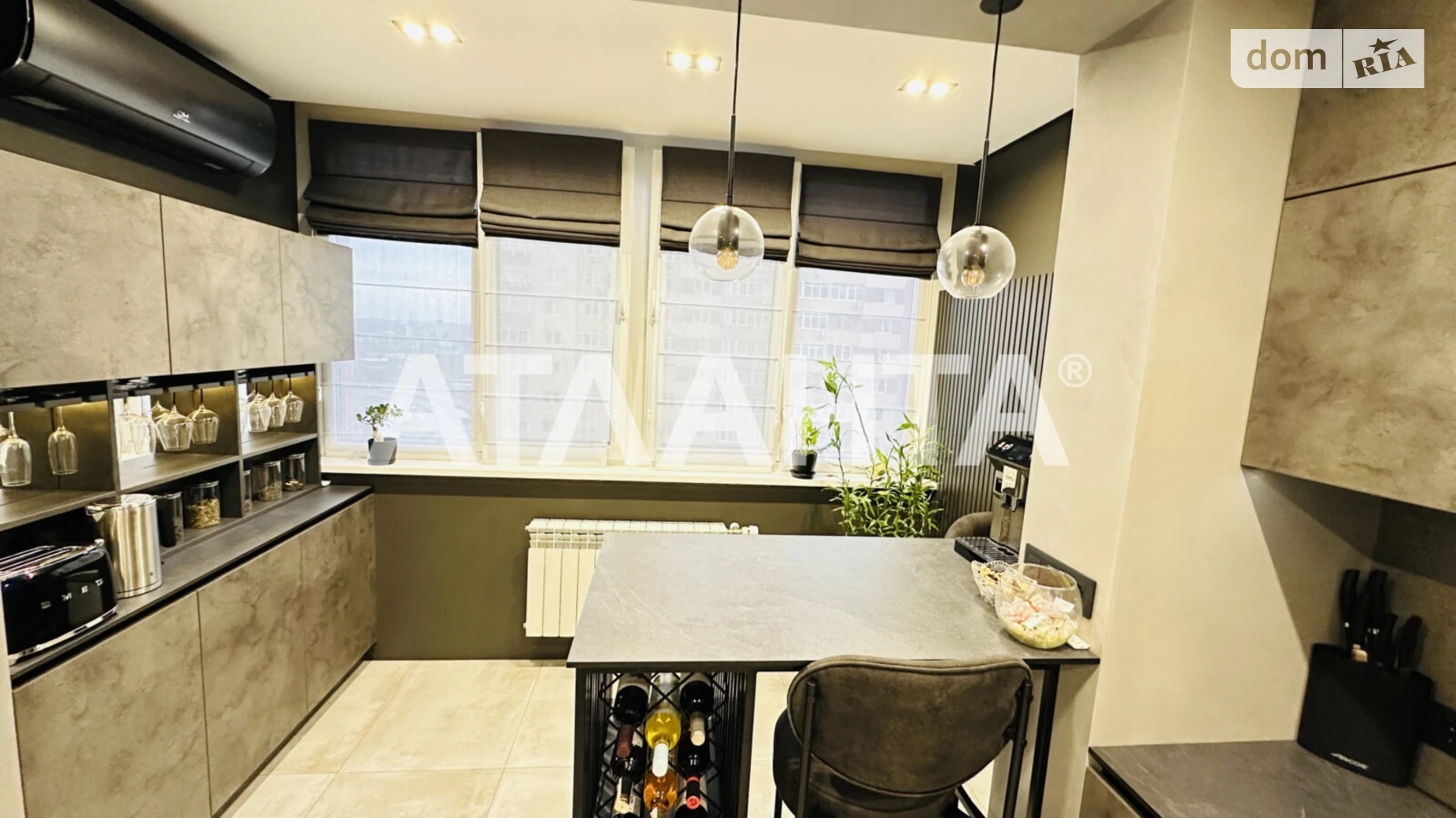 Продается 2-комнатная квартира 80.8 кв. м в Киеве, ул. Юрия Кондратюка - фото 4