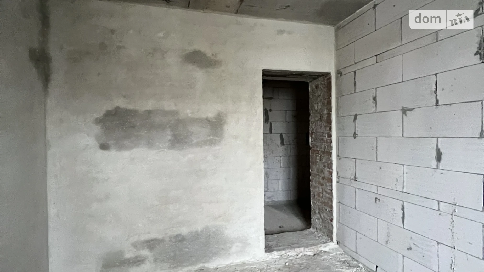 3-комнатная квартира 78 кв. м в Тернополе, ул. 15-го Апреля, 37 - фото 3