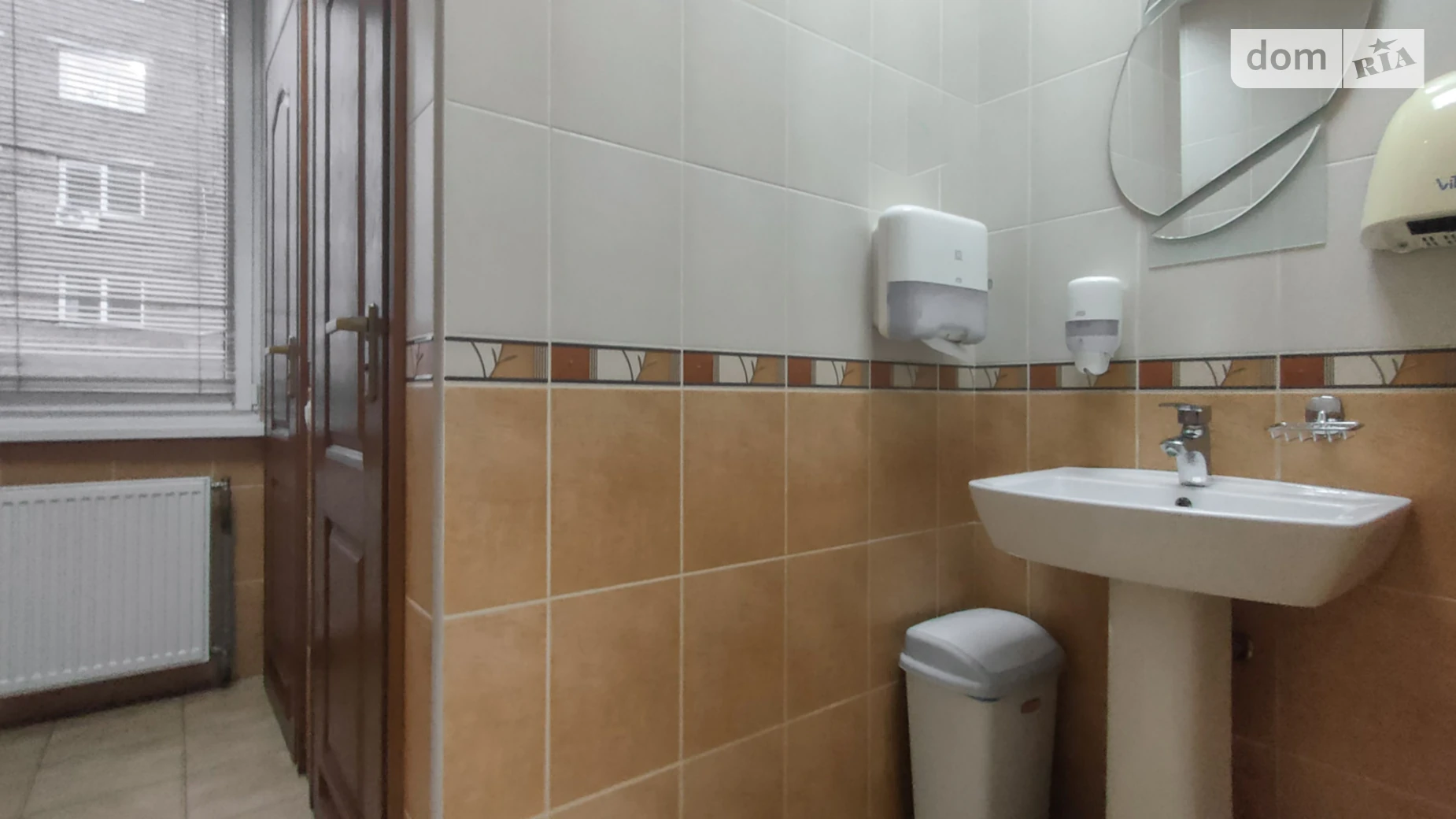 Сдается в аренду офис 18.2 кв. м в бизнес-центре, цена: 5824 грн - фото 3