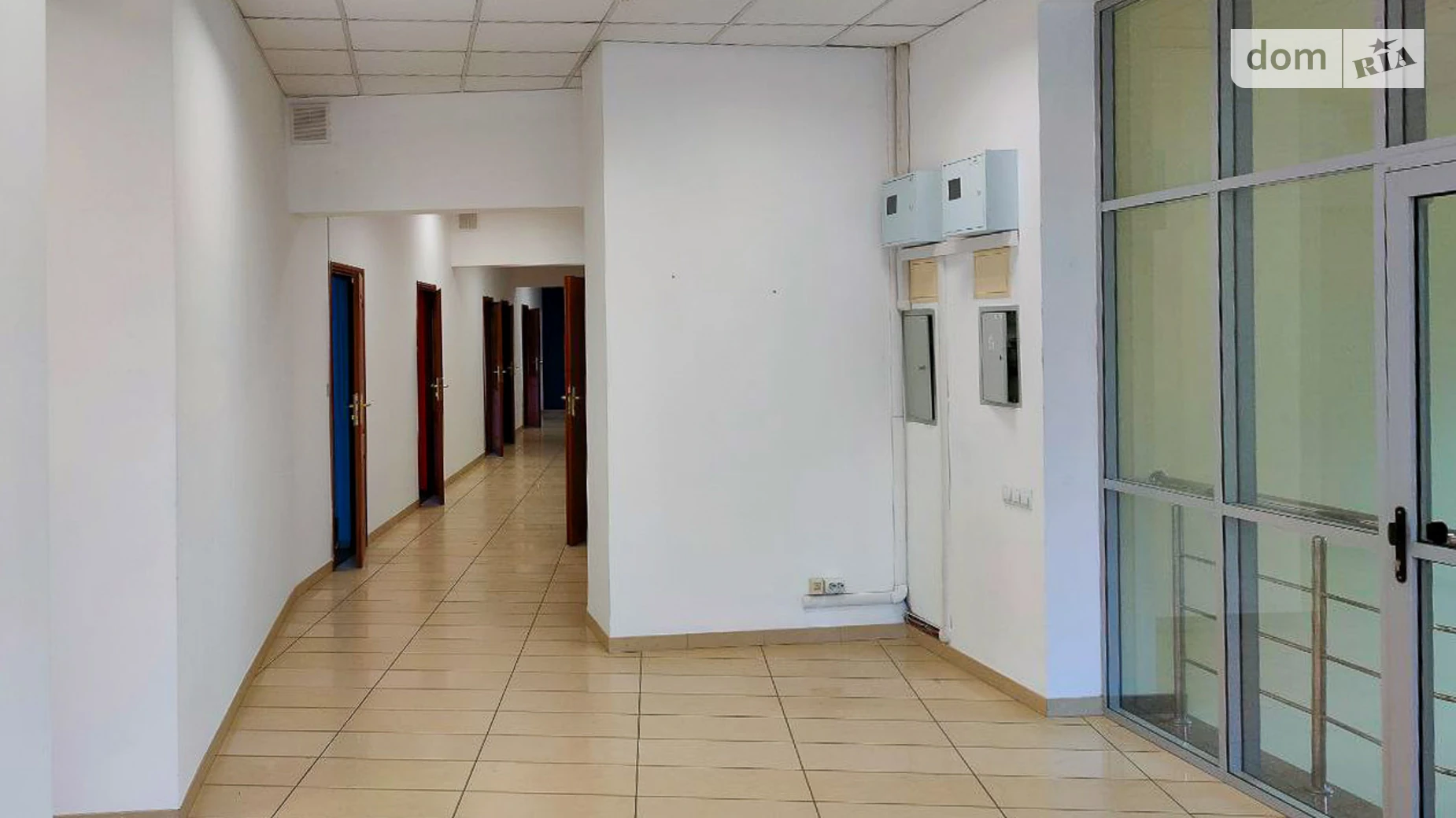 Сдается в аренду офис 18.2 кв. м в бизнес-центре, цена: 5824 грн - фото 5