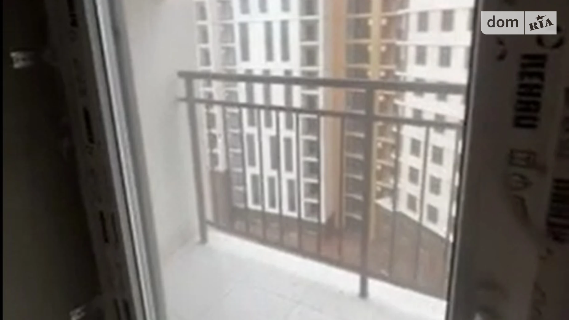 Продается 1-комнатная квартира 43 кв. м в Одессе, ул. Краснова, 3 корпус 66 - фото 2