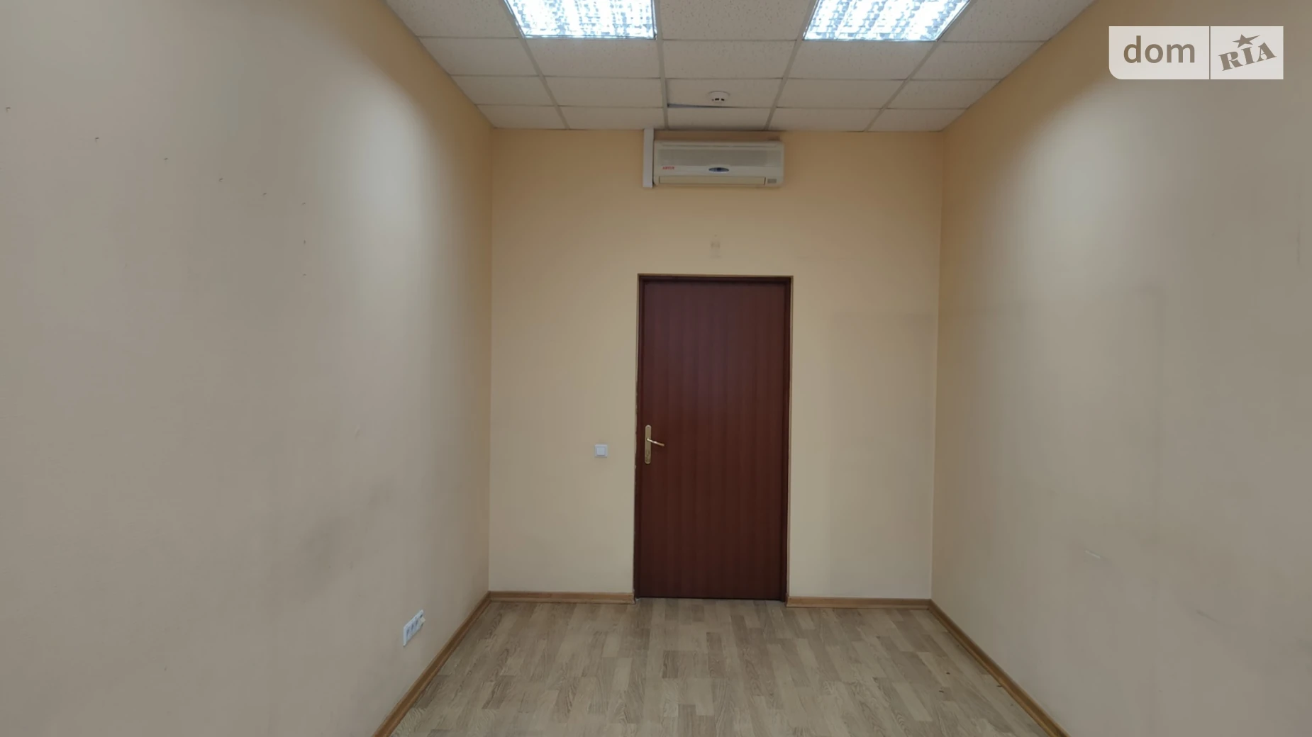 Сдается в аренду офис 18 кв. м в бизнес-центре, цена: 4140 грн - фото 2