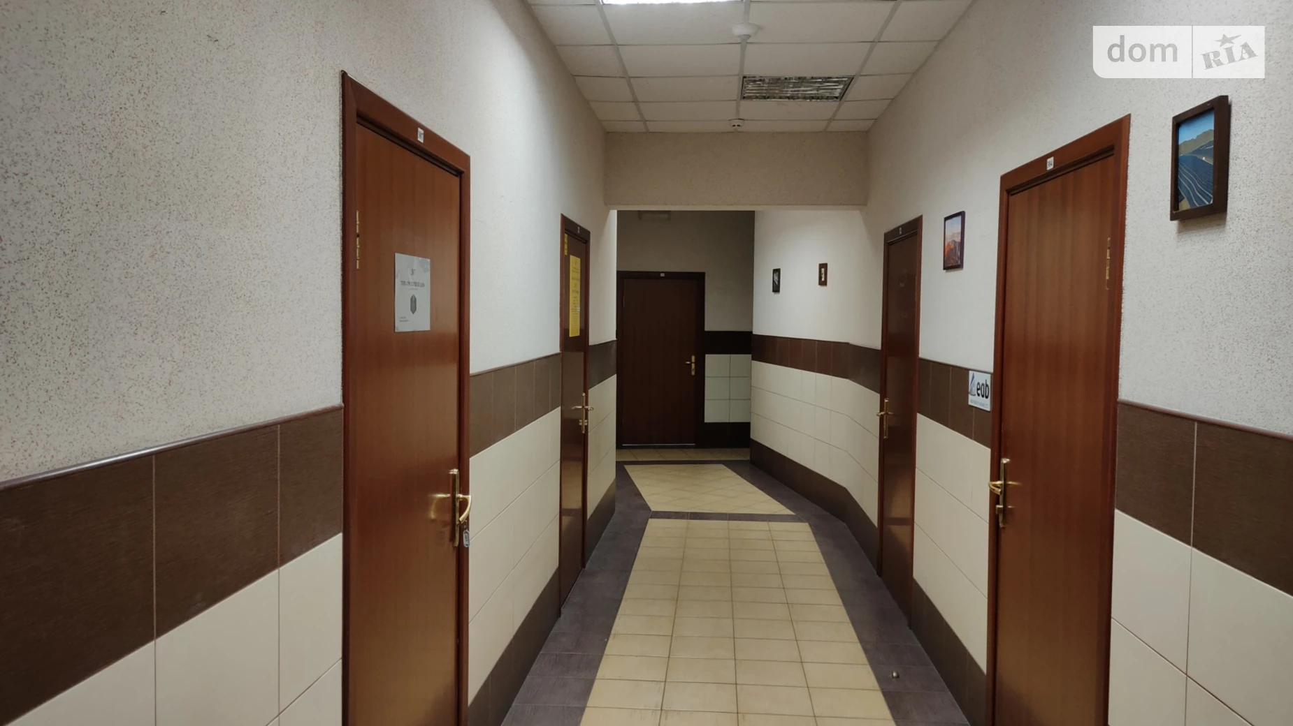 Сдается в аренду офис 18 кв. м в бизнес-центре, цена: 4140 грн - фото 5