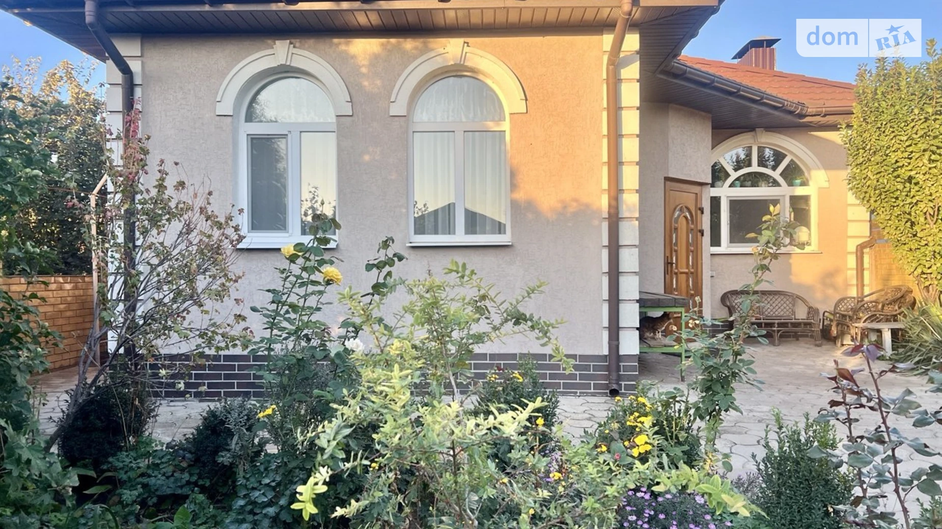 Продается одноэтажный дом 130 кв. м с баней/сауной, цена: 150000 $ - фото 2