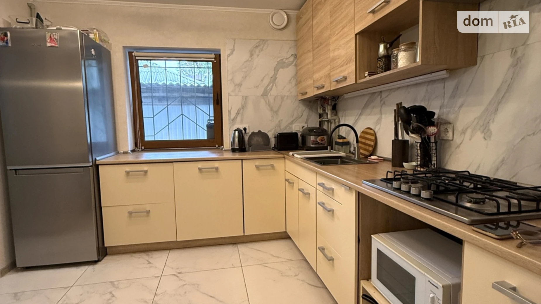 Продается дом на 2 этажа 85 кв. м с садом, цена: 69000 $ - фото 3