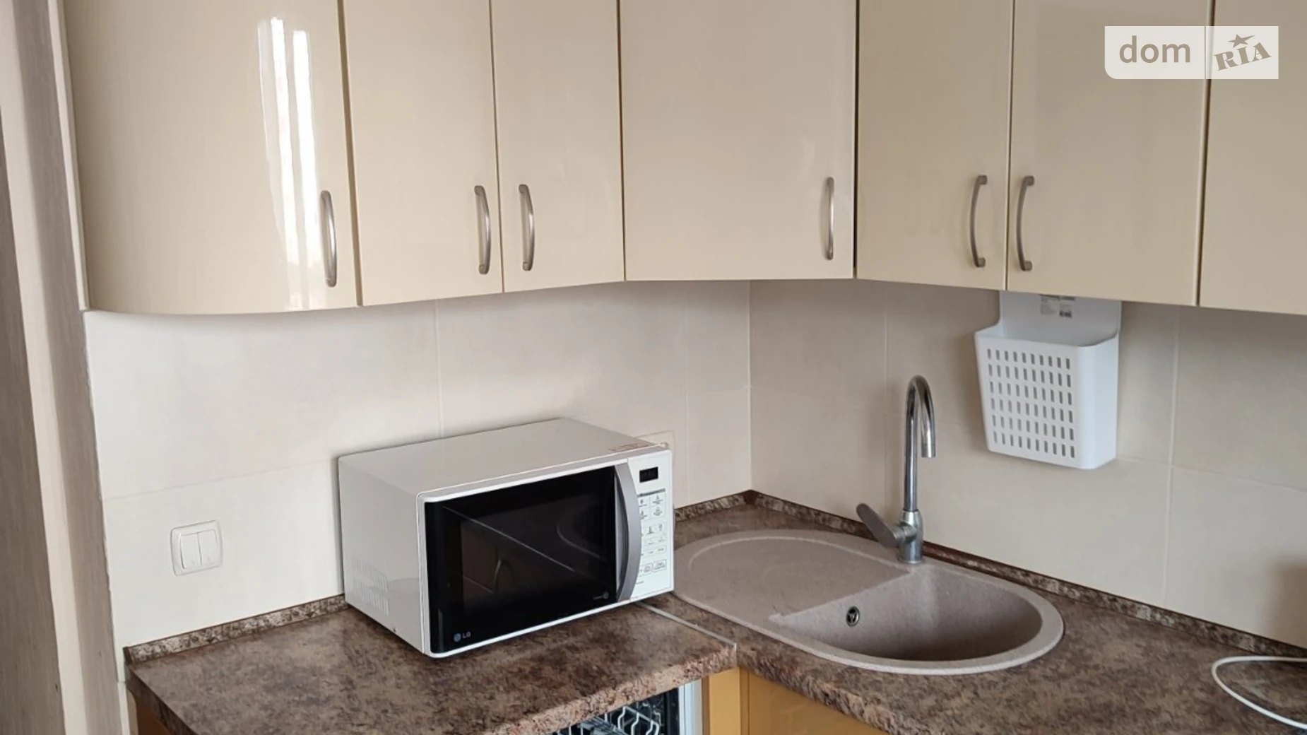 Сдается в аренду 3-комнатная квартира 84.4 кв. м в Киеве, ул. Бориса Гмыри, 16 - фото 2