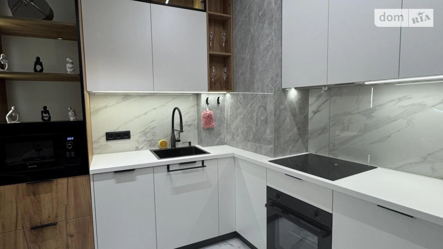 Продается 1-комнатная квартира 52 кв. м в Одессе, пер. Курортный, 2 - фото 2