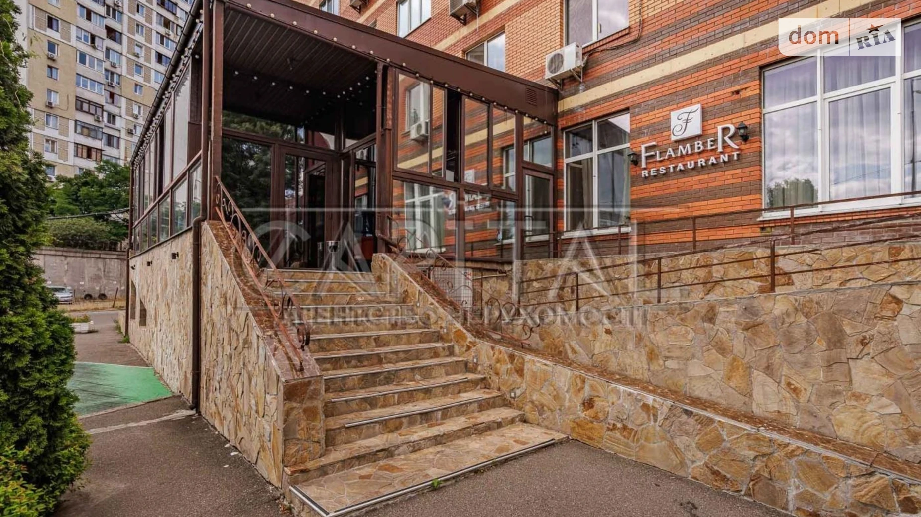 Продается объект сферы услуг 344.6 кв. м в 4-этажном здании, цена: 720000 $ - фото 2