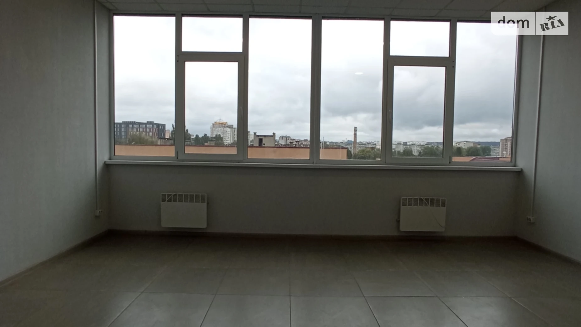 Здається в оренду офіс 29 кв. м в бізнес-центрі, цена: 5500 грн - фото 4