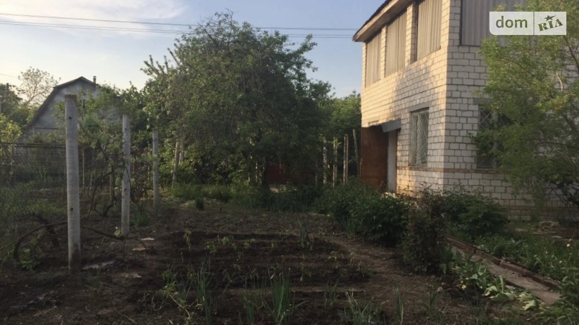 Продается дом на 2 этажа 49 кв. м с бассейном, цена: 22500 $ - фото 2