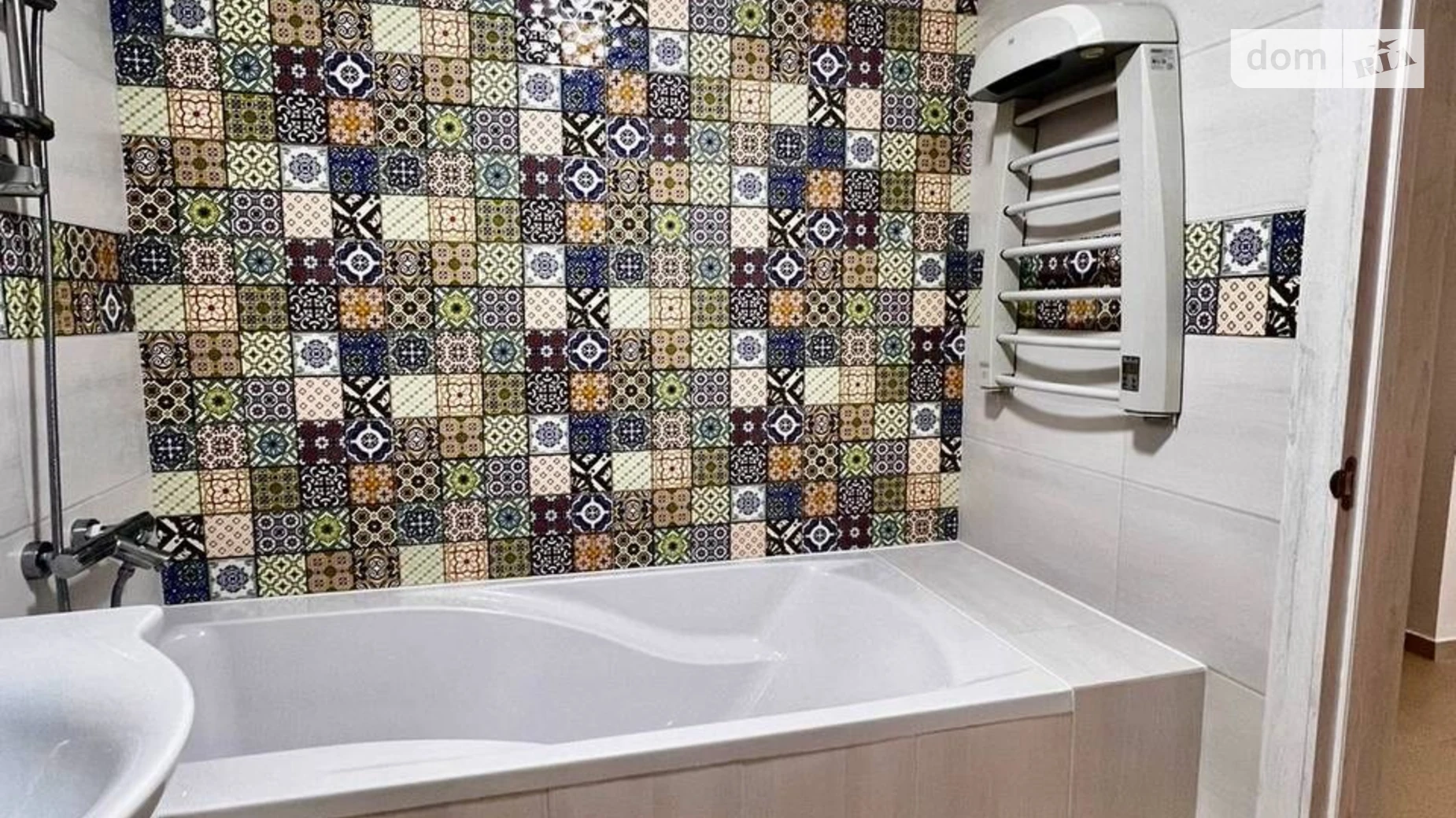 Продается 1-комнатная квартира 47.5 кв. м в Ровно, ул. Рождественская, 2А - фото 4