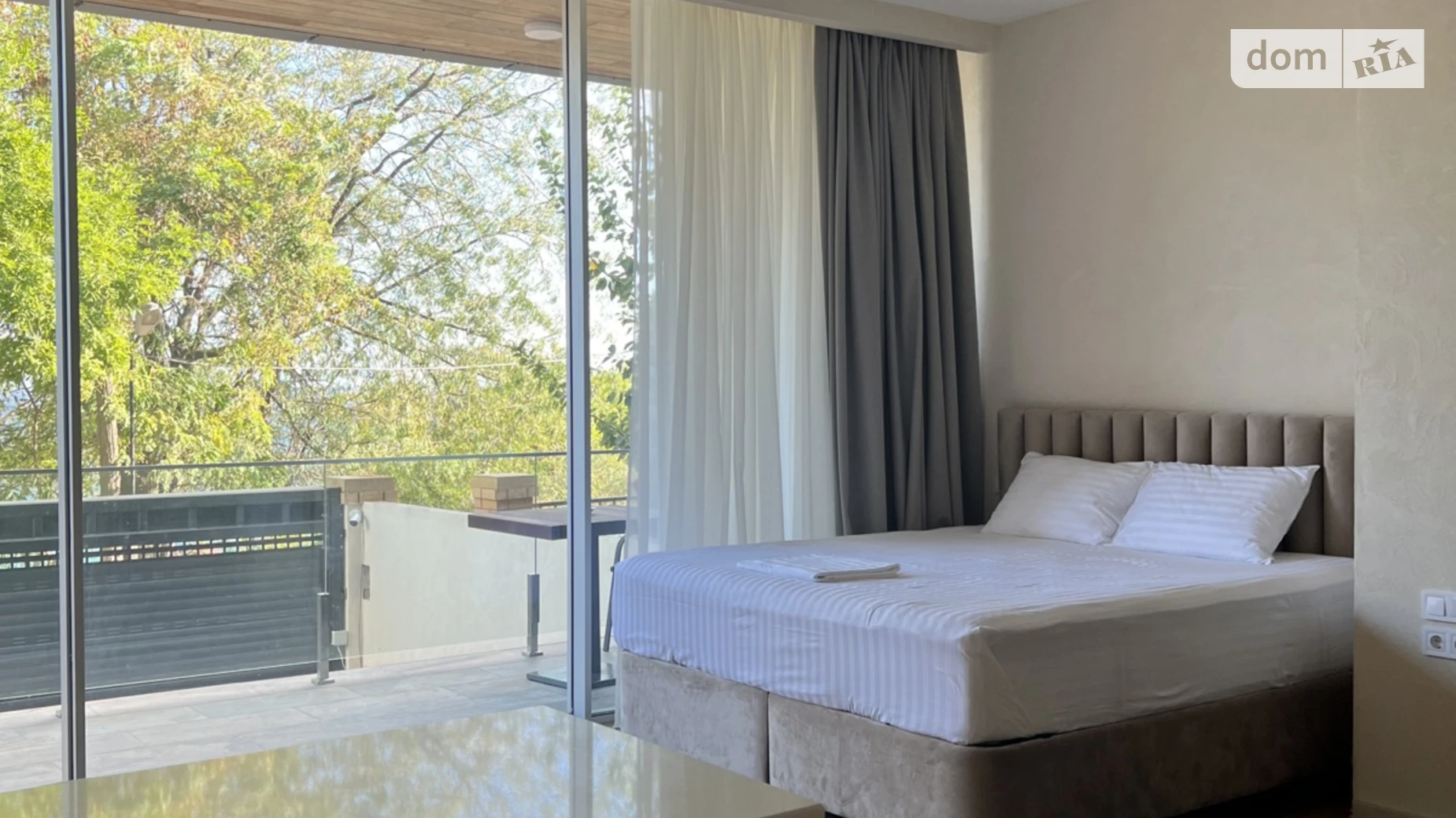 Сдается в аренду 1-комнатная квартира 55 кв. м в Одессе, Фонтанская дор., 153/10 - фото 5