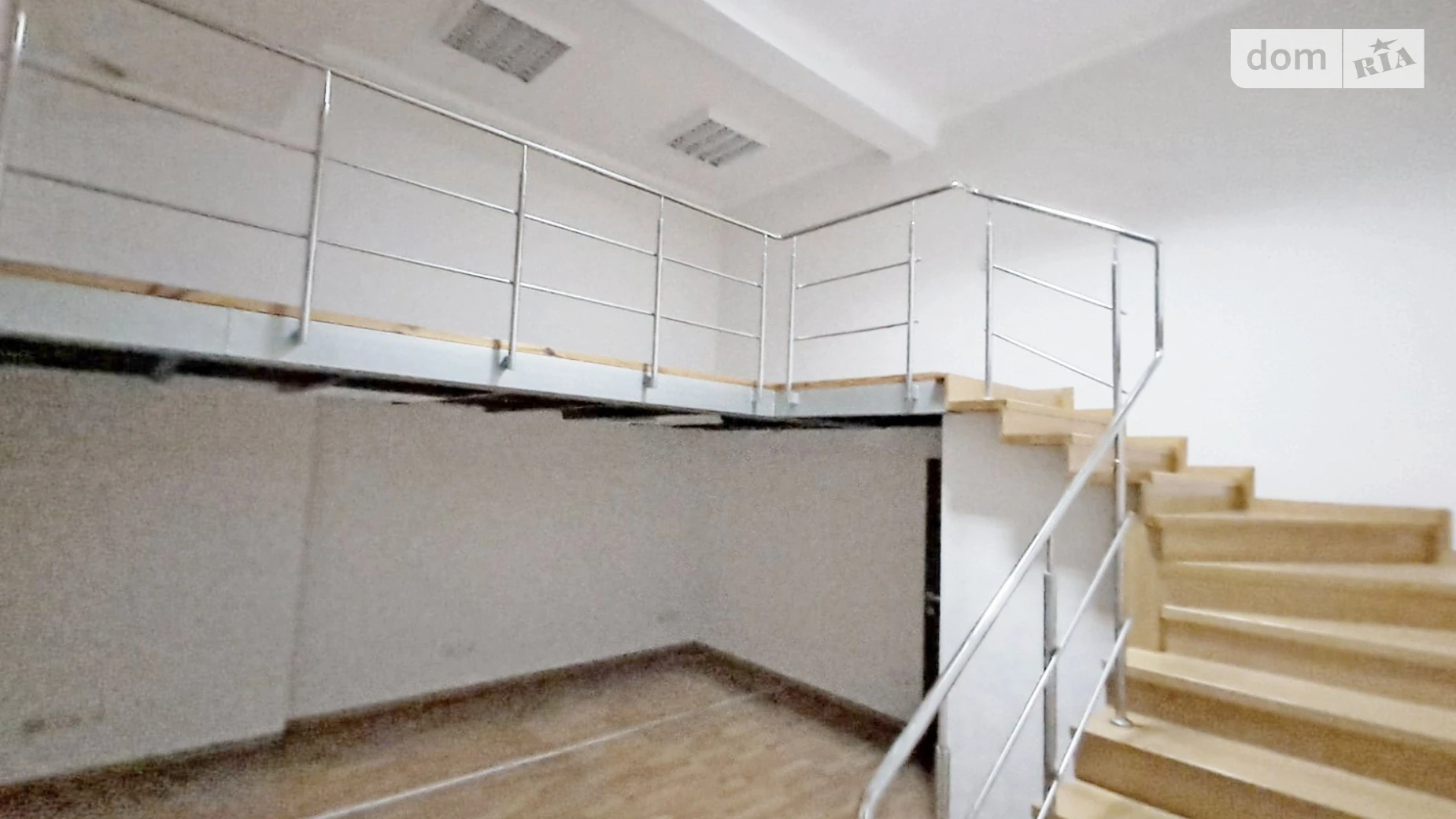 Сдается в аренду помещения свободного назначения 77.5 кв. м в 9-этажном здании, цена: 30005 грн - фото 4