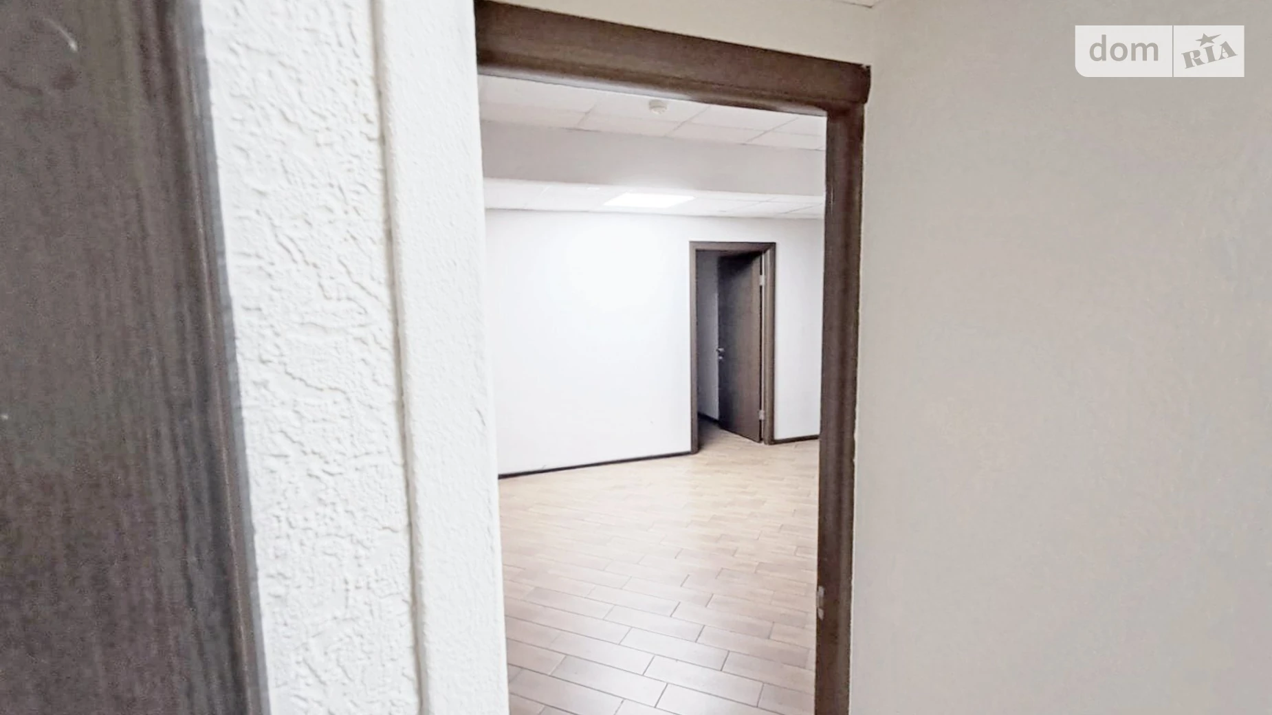 Сдается в аренду помещения свободного назначения 77.5 кв. м в 9-этажном здании, цена: 33045 грн - фото 4