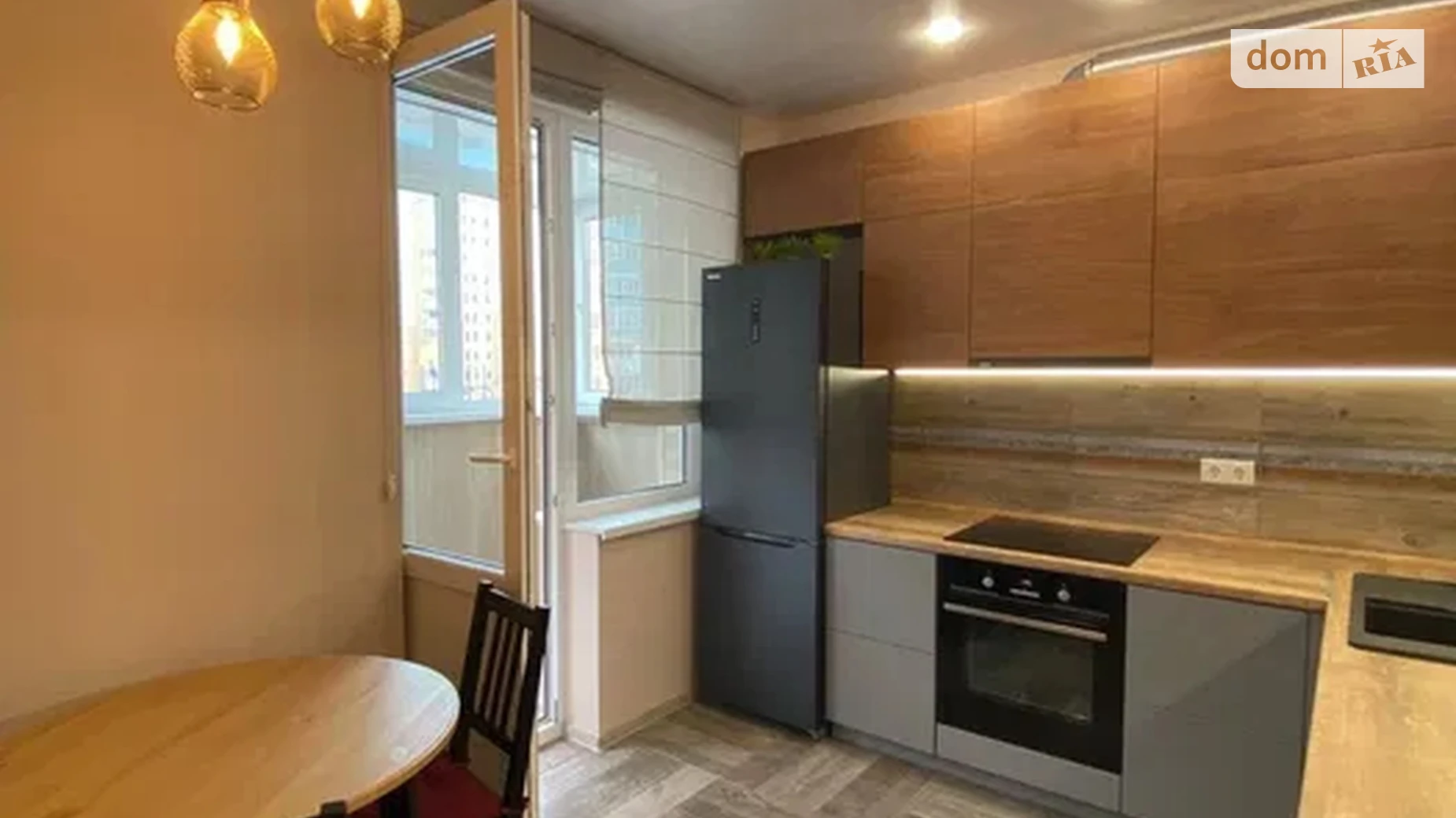 Продается 1-комнатная квартира 43 кв. м в Киеве, ул. Сергeя Данченко, 32 - фото 3