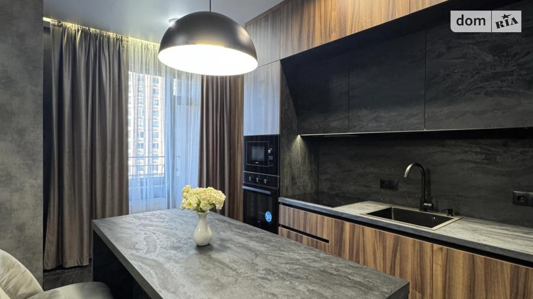 Продается 1-комнатная квартира 45 кв. м в Одессе, ул. Генуэзская, 1/1 - фото 3