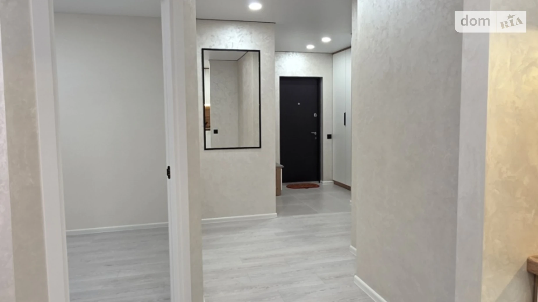 3-комнатная квартира 64 кв. м в Тернополе, ул. Смакулы - фото 5
