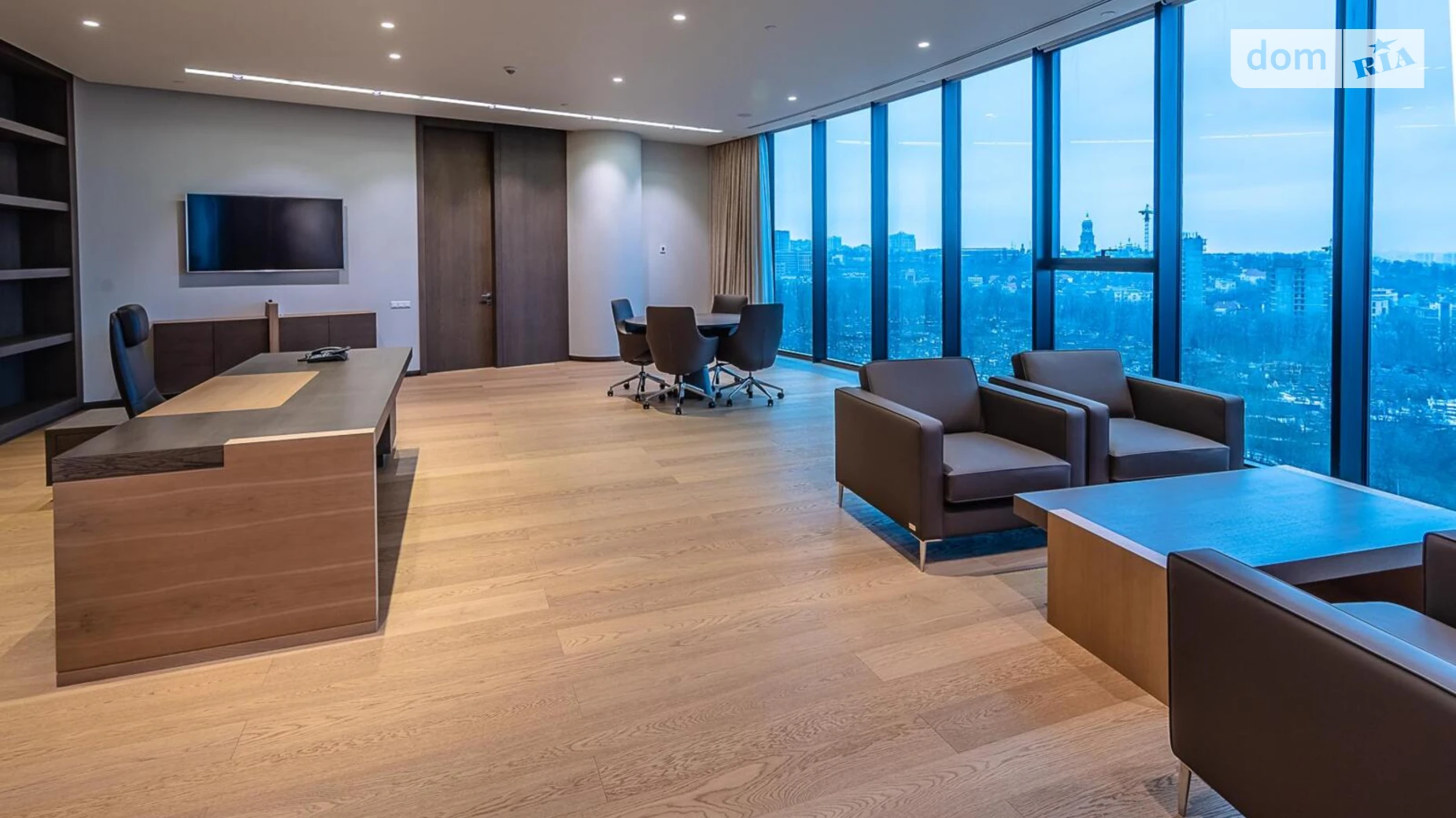 Сдается в аренду офис 1500 кв. м в бизнес-центре, цена: 50000 $ - фото 3