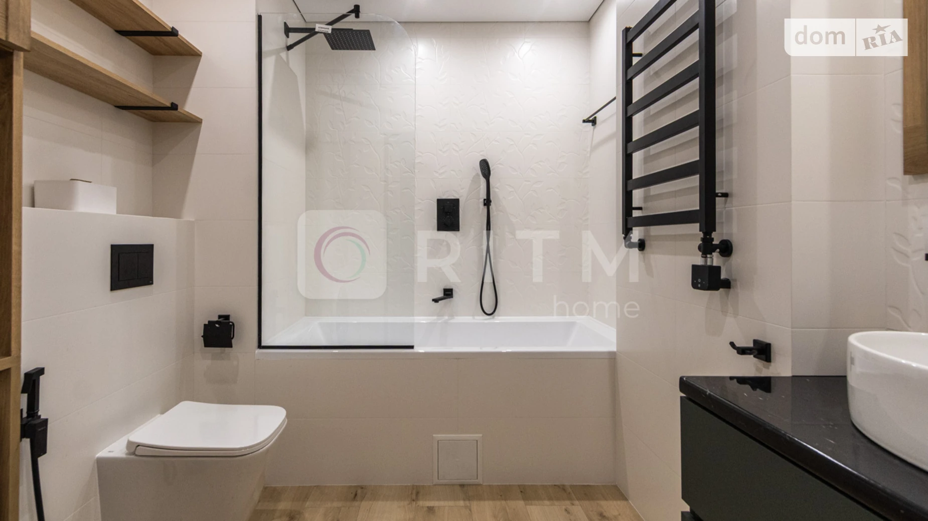 Продается 2-комнатная квартира 58 кв. м в Ивано-Франковске, ул. Бандеры Степана - фото 2