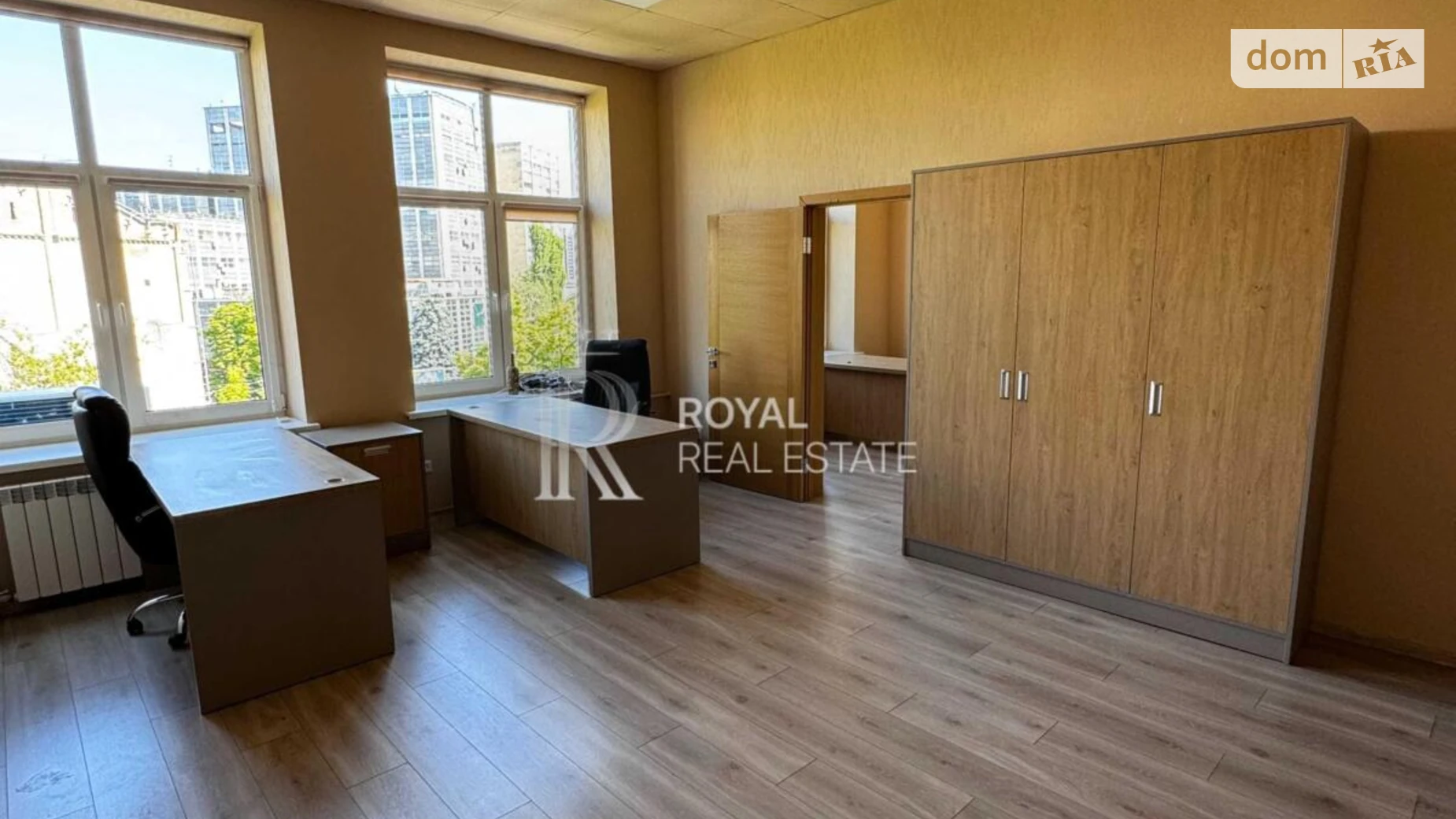 Сдается в аренду офис 280 кв. м в бизнес-центре, цена: 2500 $ - фото 4