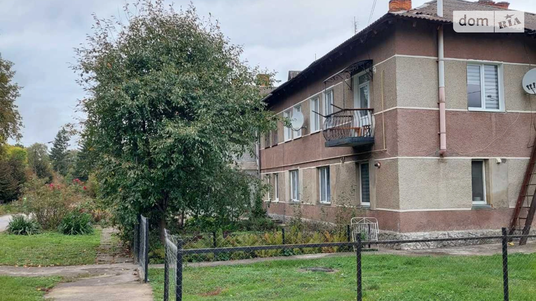 Продается 1-комнатная квартира 44.6 кв. м в, цена: 12700 $ - фото 2