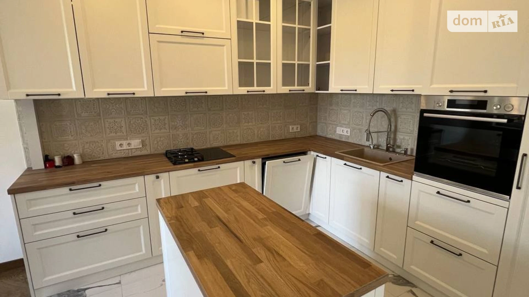 Продается часть дома 167 кв. м с подвалом, цена: 250000 € - фото 5