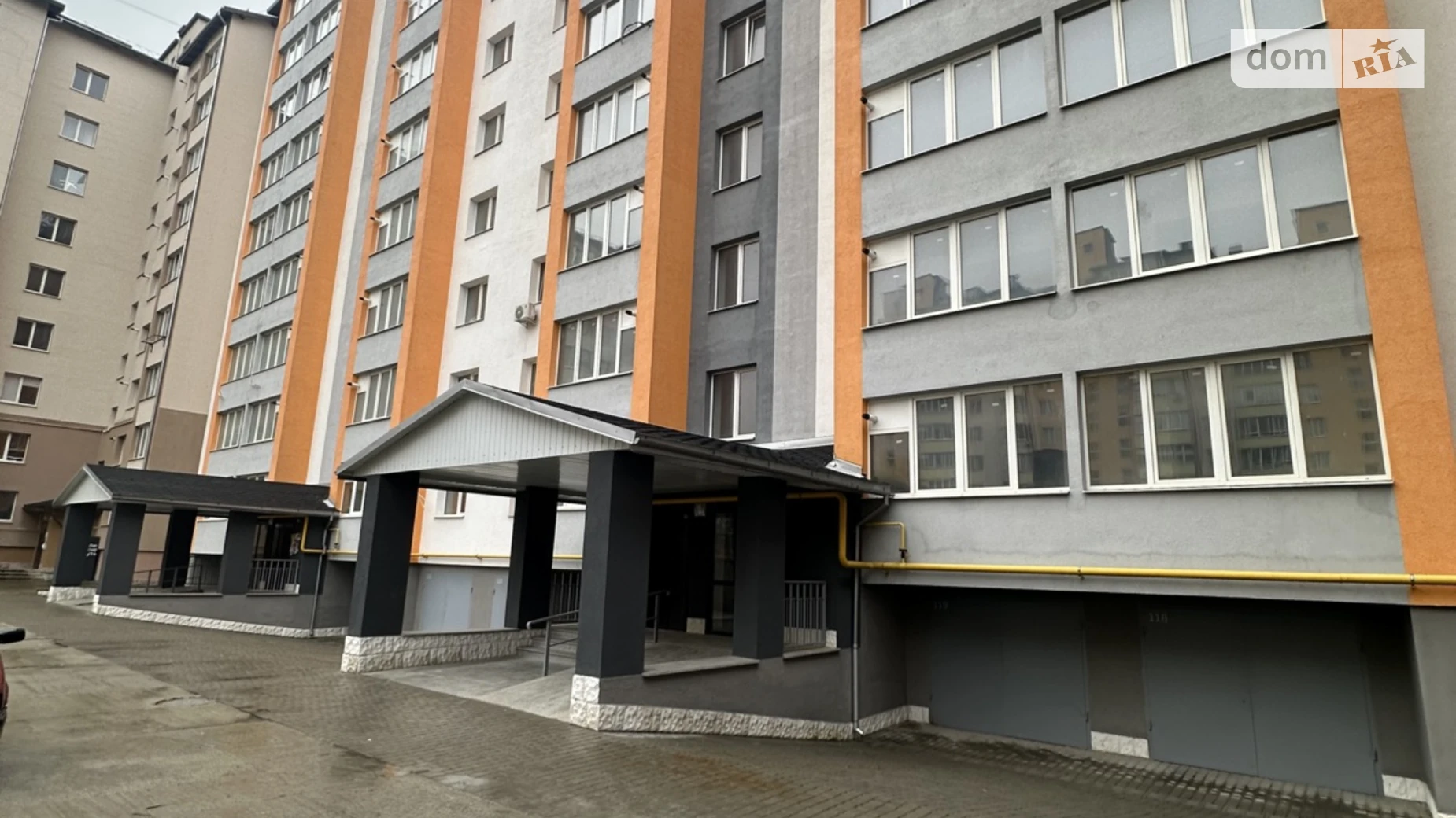 Продается 3-комнатная квартира 100 кв. м в Ивано-Франковске, ул. Романа Вирастюка, 5 - фото 2