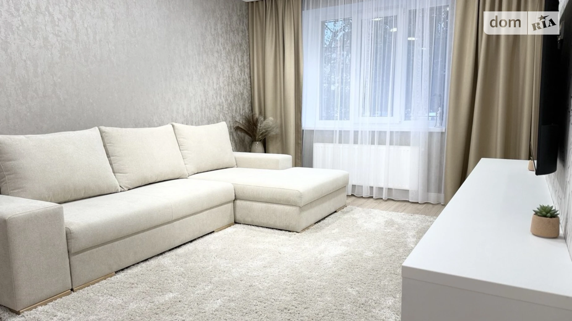 Продается 2-комнатная квартира 68 кв. м в Виннице, ул. Зодчих, 11 - фото 2