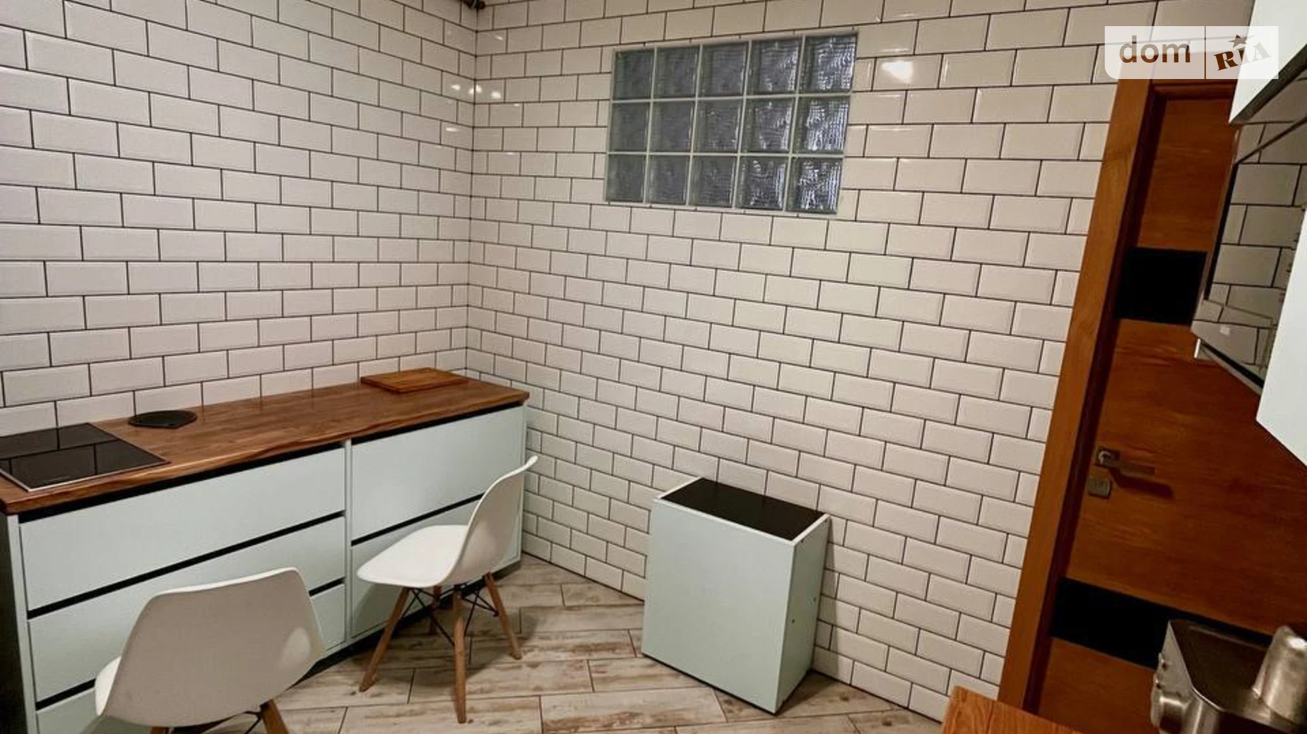 Продается 3-комнатная квартира 66 кв. м в Львове, ул. Замарстиновская, 55Б - фото 3